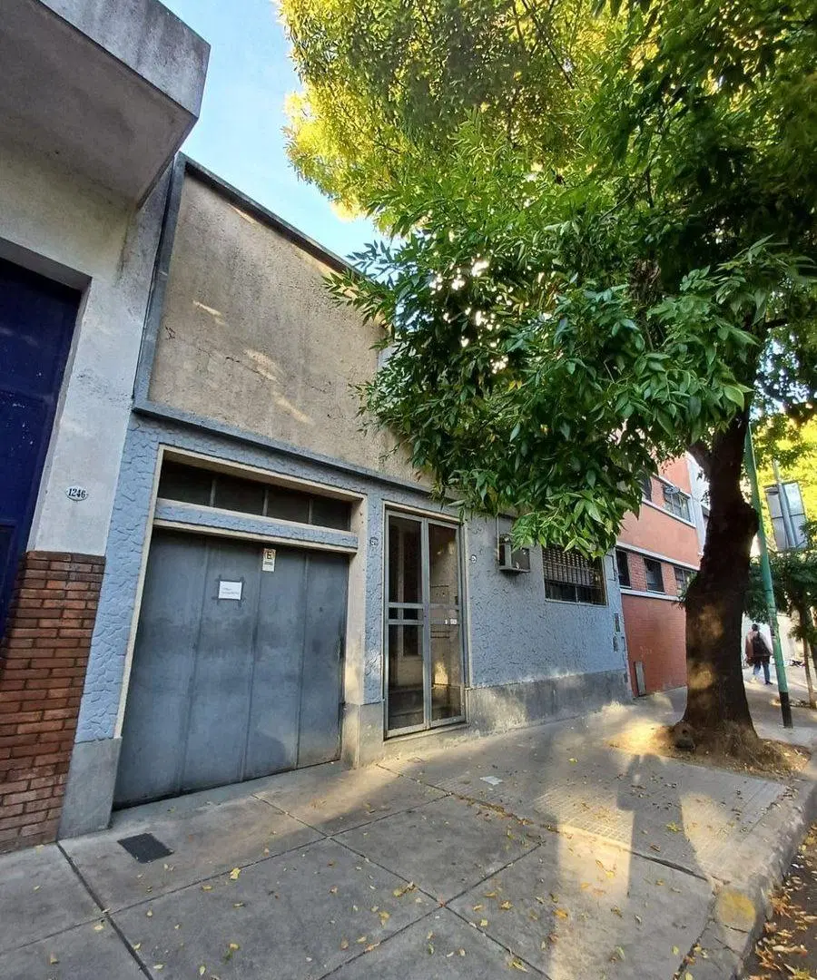 VENTA GARAGE DEPOSITO GALPON FLORES PH 5 AMBIENTES 4