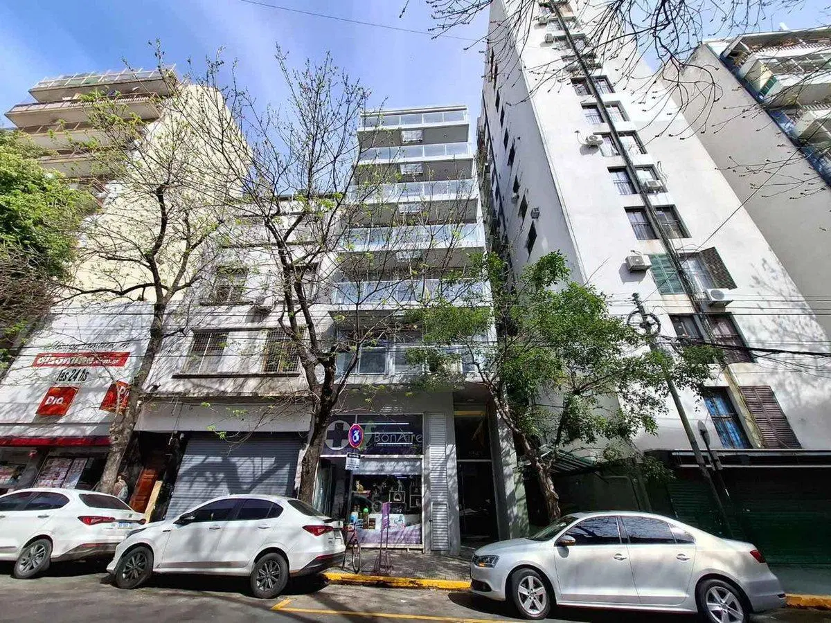 Venta Monoambiente Balvanera c/ balcon 3