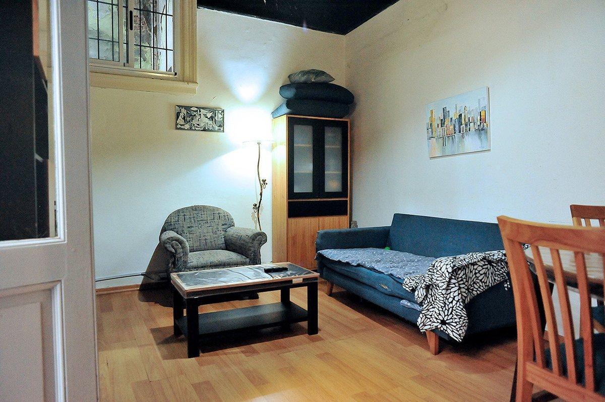 VENTA EXCELENTE PH CON PATIO EN CONSTITUCION CABA