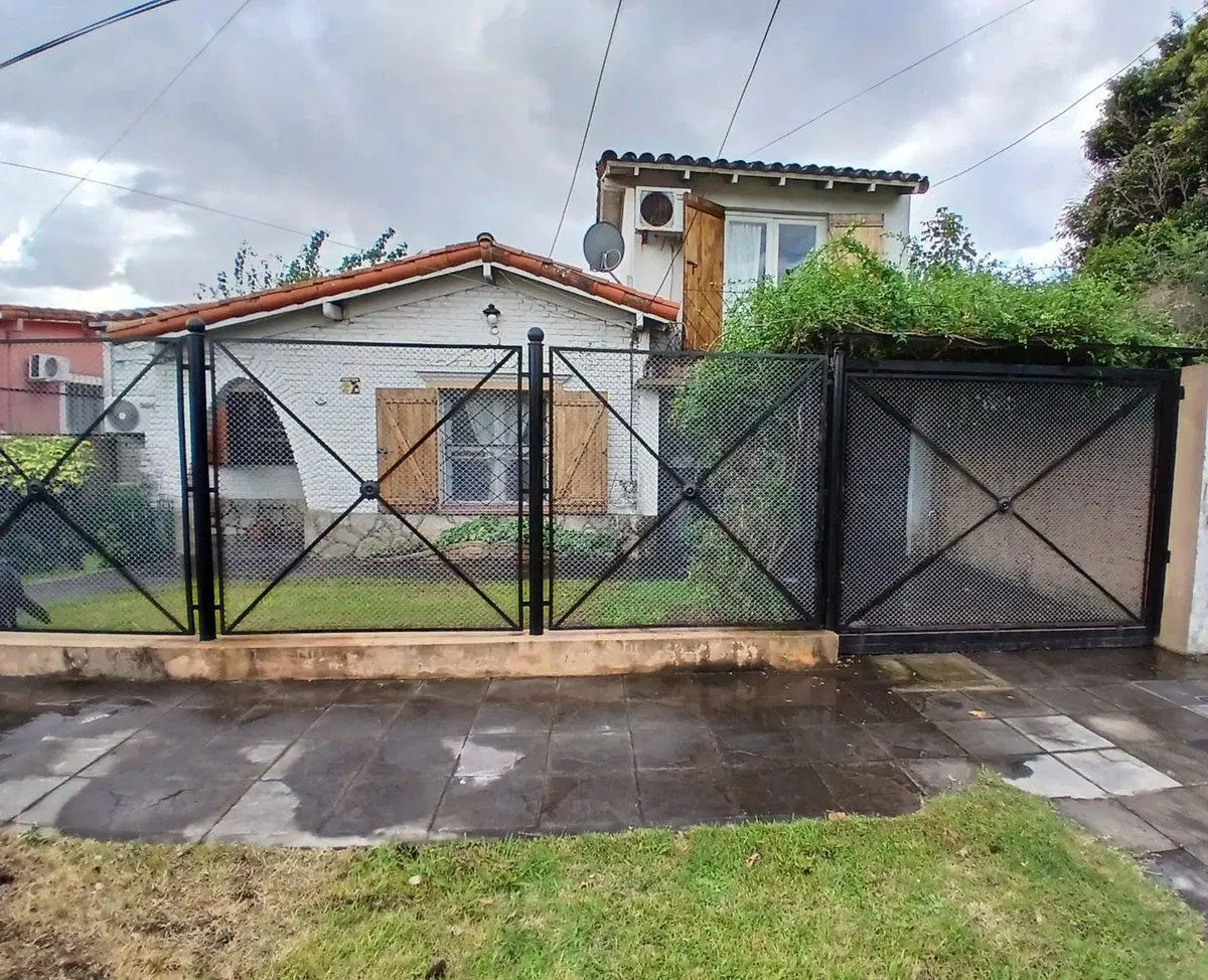 VENTA CASA 4 AMB. - BURZACO 2