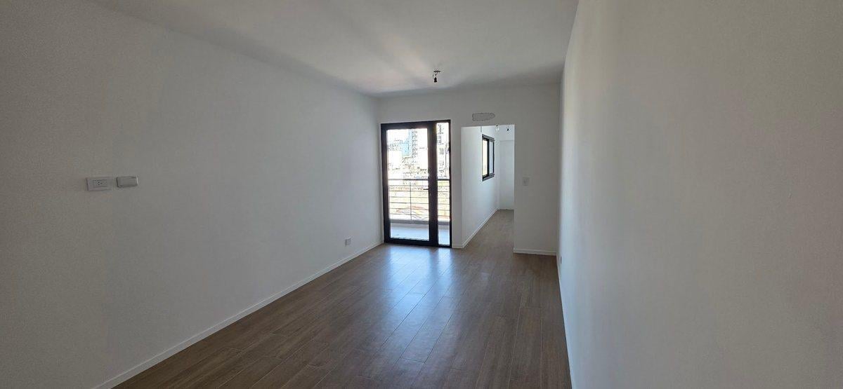 VENTA DEPARTAMENTO CHACARITA 2 AMB CON PARRILLA