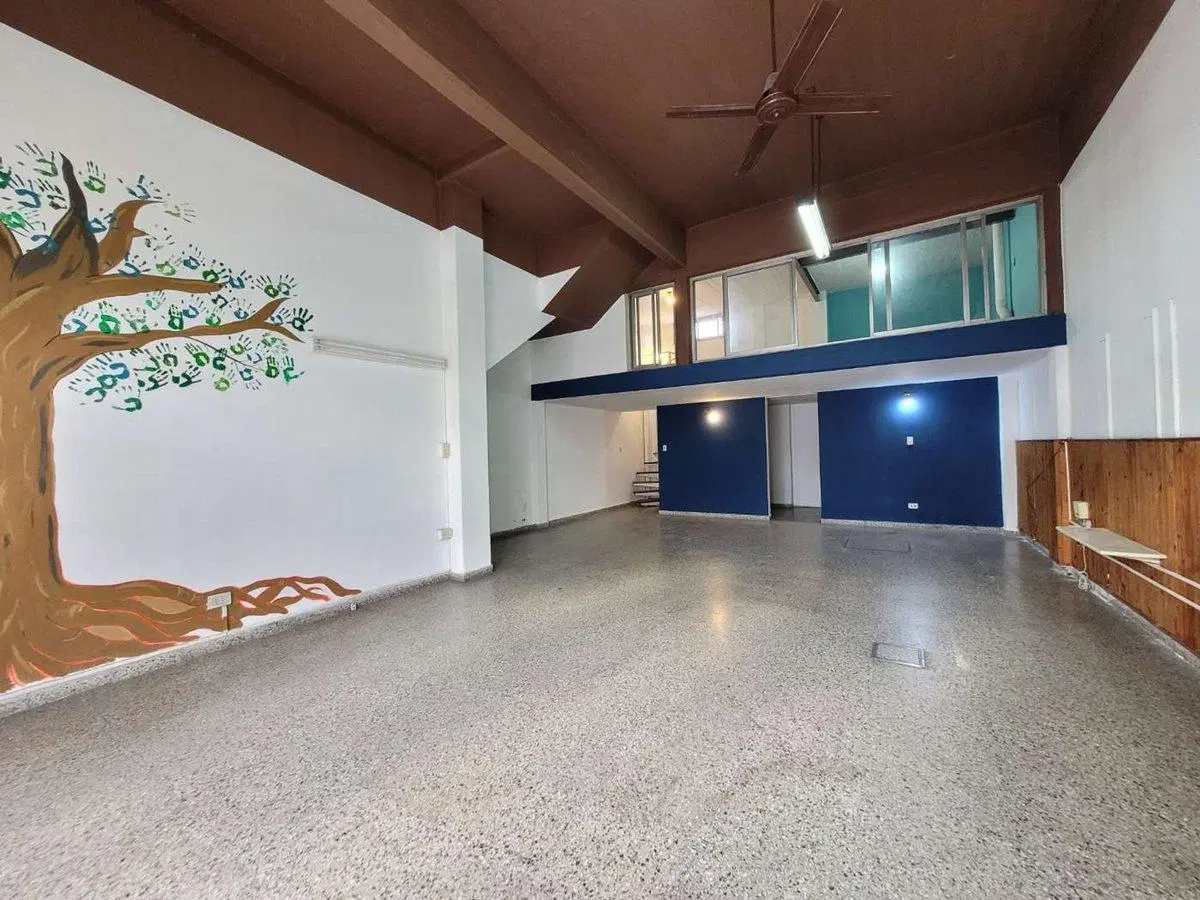 VENTA LOCAL COMERCIAL  WILDE 4