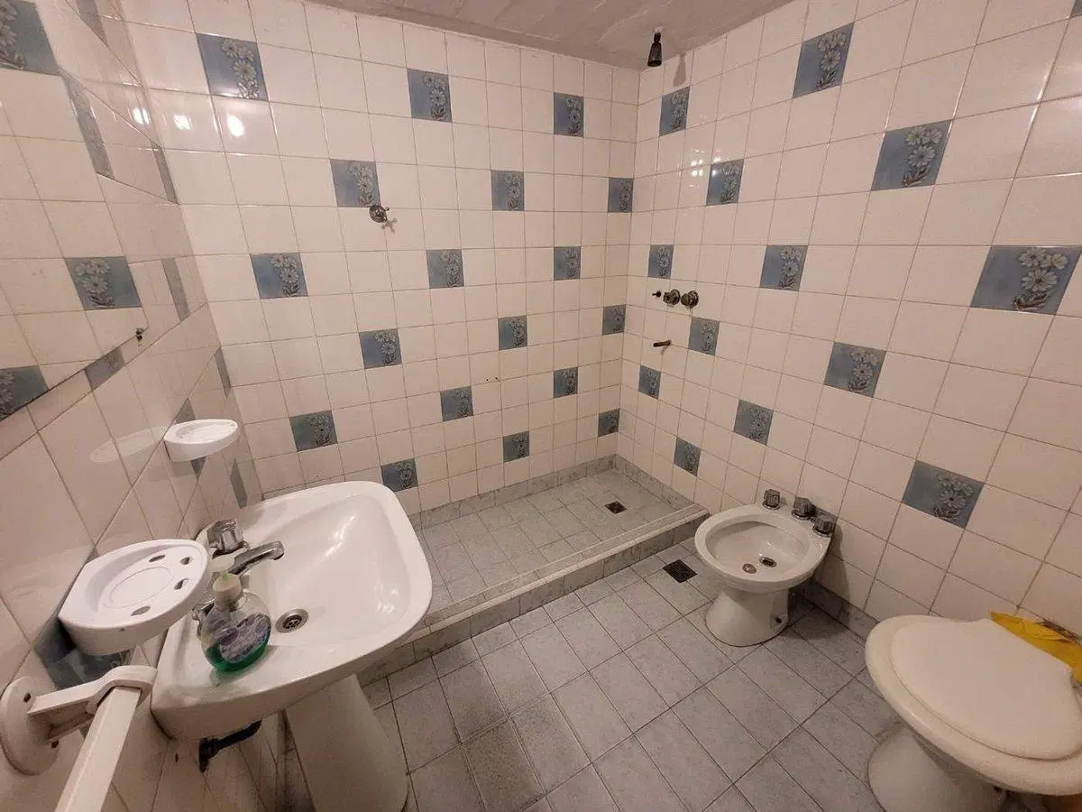 VENTA LOCAL COMERCIAL  WILDE 2