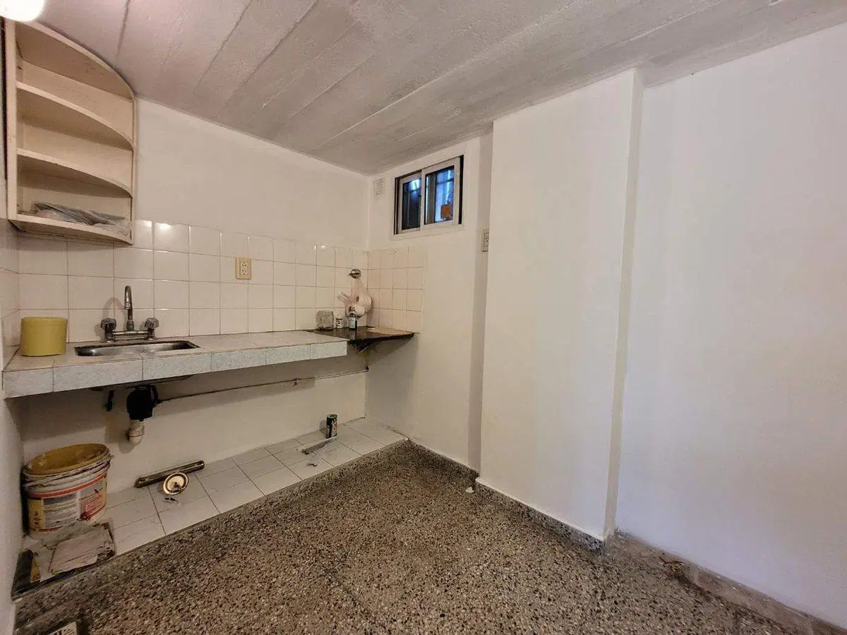 VENTA LOCAL COMERCIAL  WILDE 5