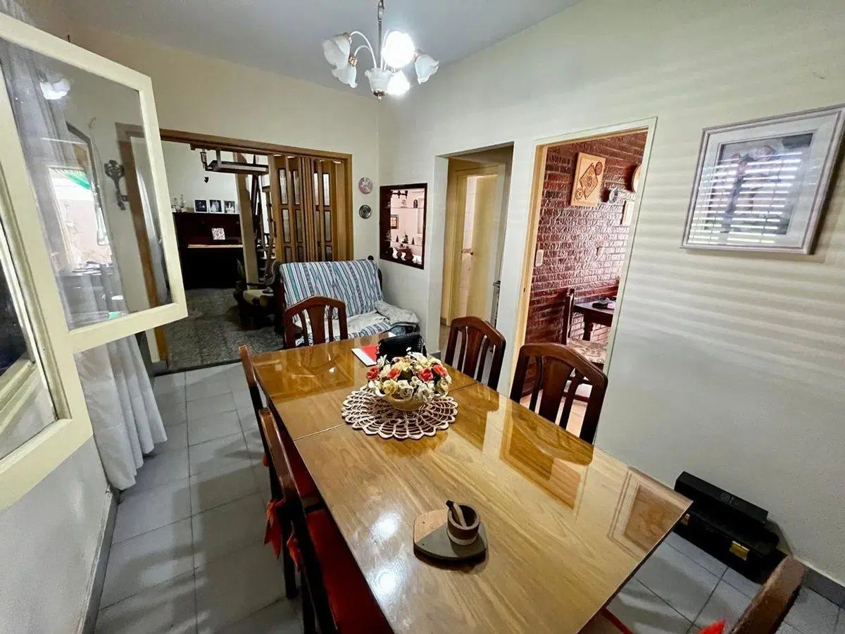 VENTA CASA 4 AMB. DON BOSCO C/PATIO APTA CRÉDITO 3