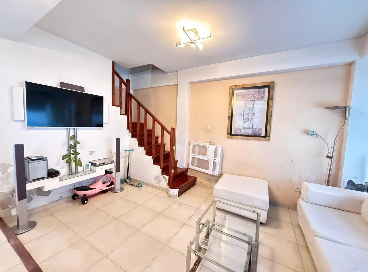 VENTA PH 3 AMBIENTES CON PATIO Y COCHERA EZPELETA 2