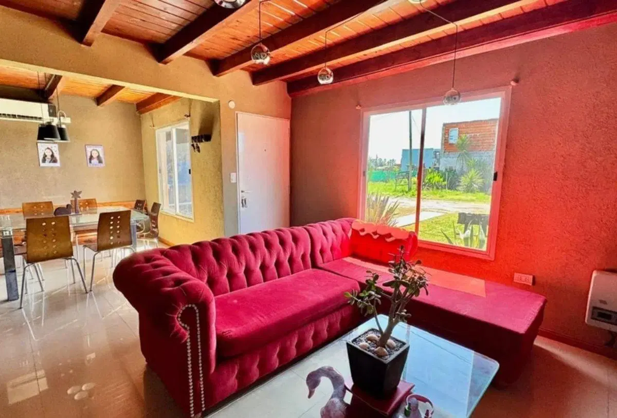 Venta Casa 5 ambientes San Vicente 4