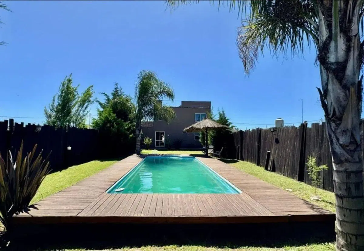 Venta Casa 5 ambientes San Vicente 2