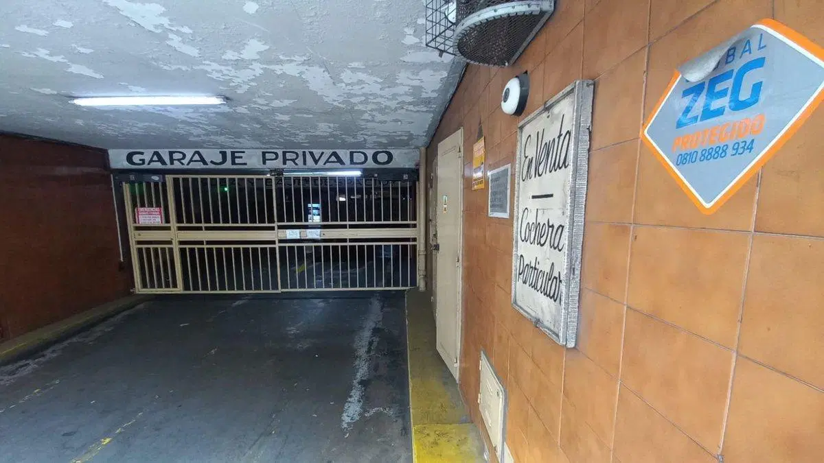 VENTA DE COCHERA CUBIERTA BALVANERA 2