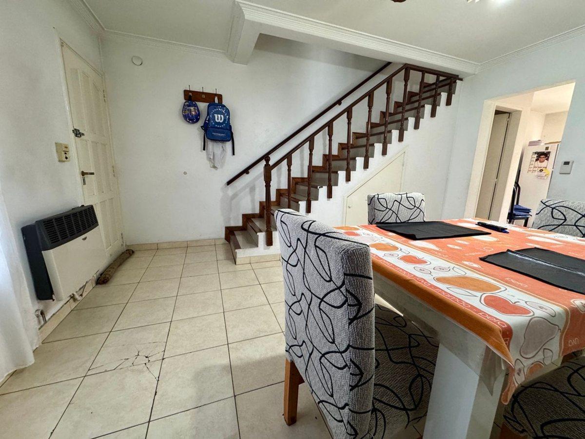 VENTA CASA DUPLEX LOMAS DE ZAMORA 3 AMBIENTES