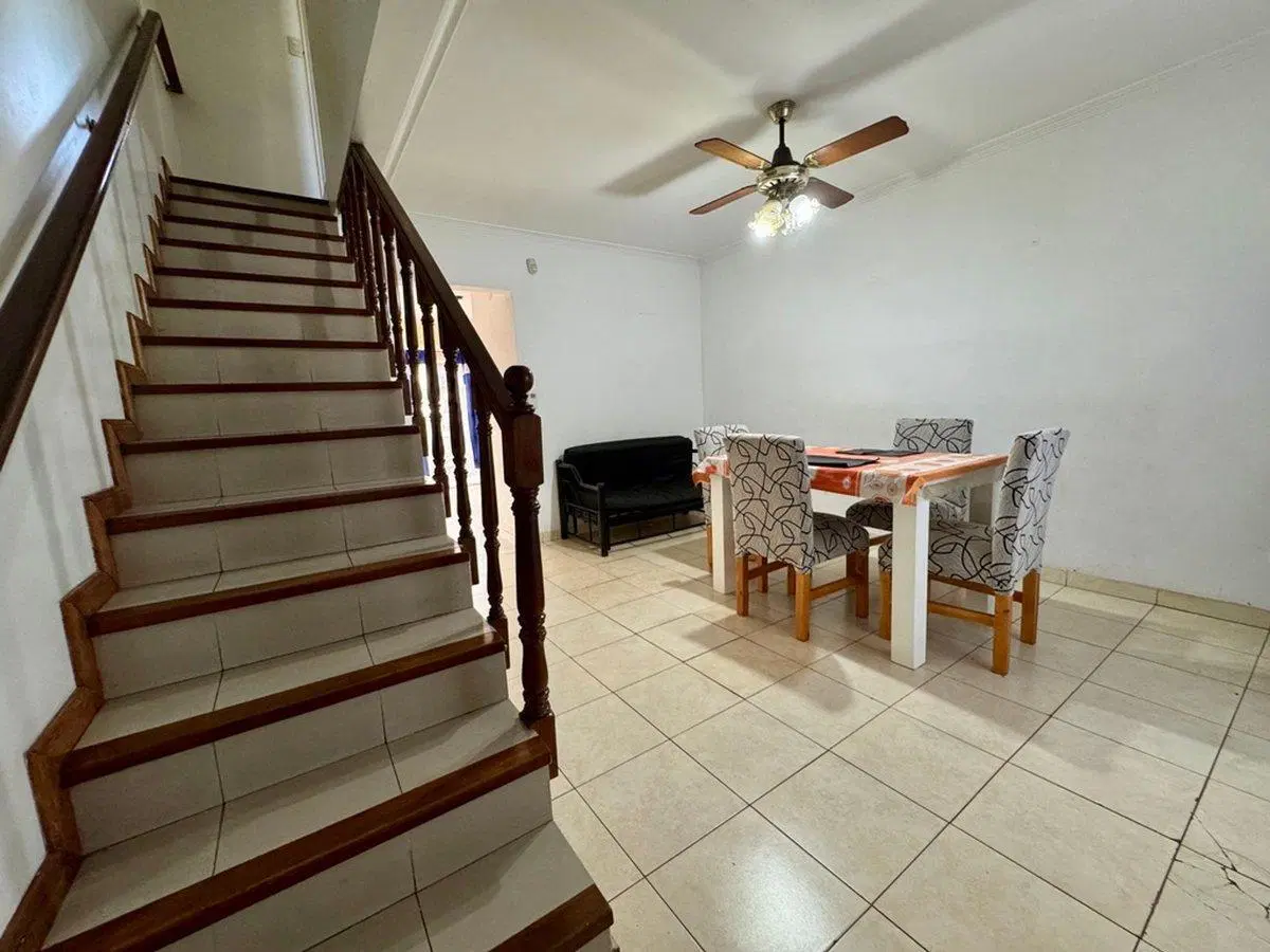 VENTA CASA DUPLEX LOMAS DE ZAMORA 3 AMBIENTES 2