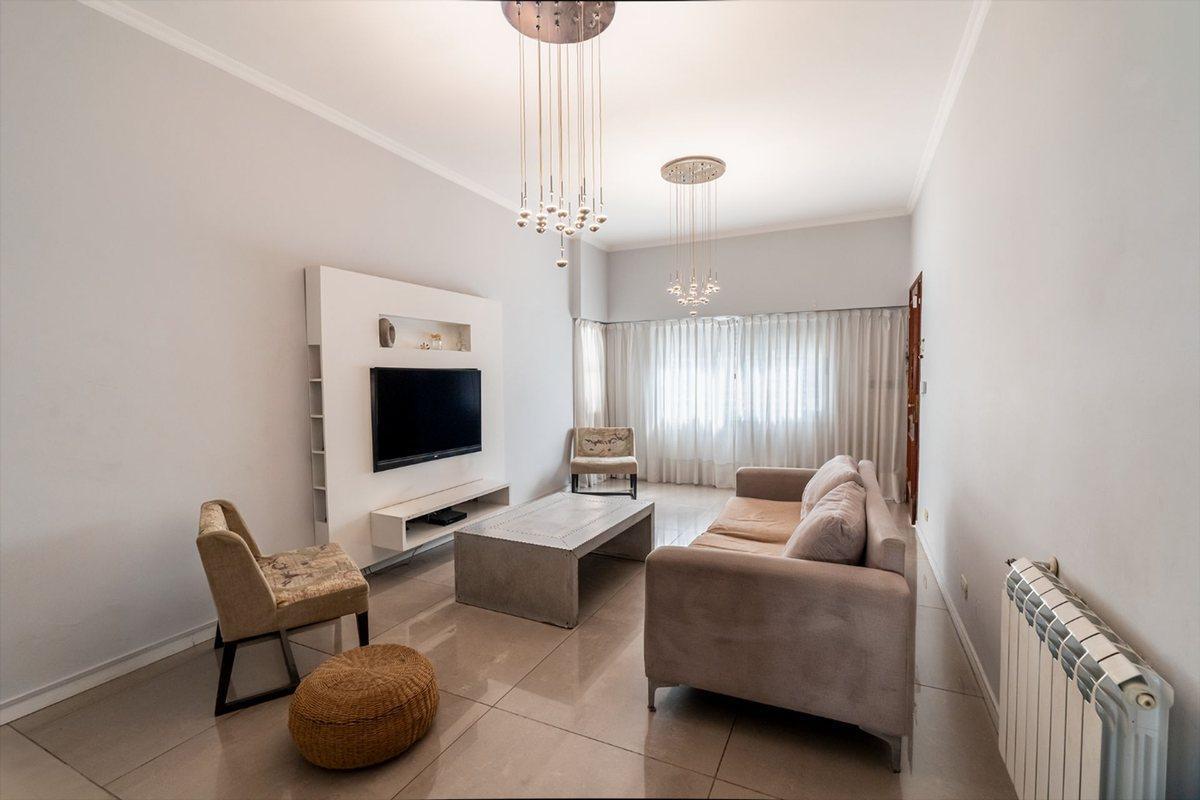 VENTA CASA 5 AMB EN WILDE CON PILETA APTO CREDITO