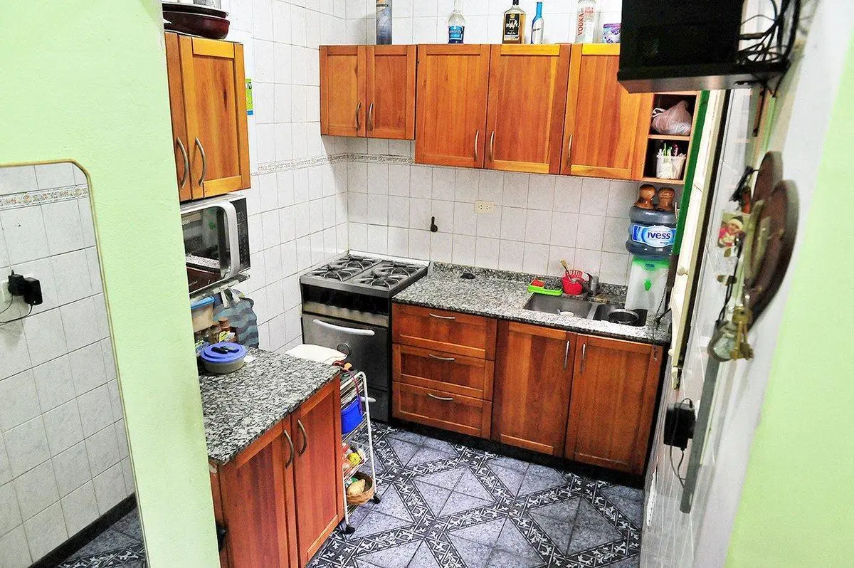 PH 3 amb en venta en Barracas 2do por escalera 5