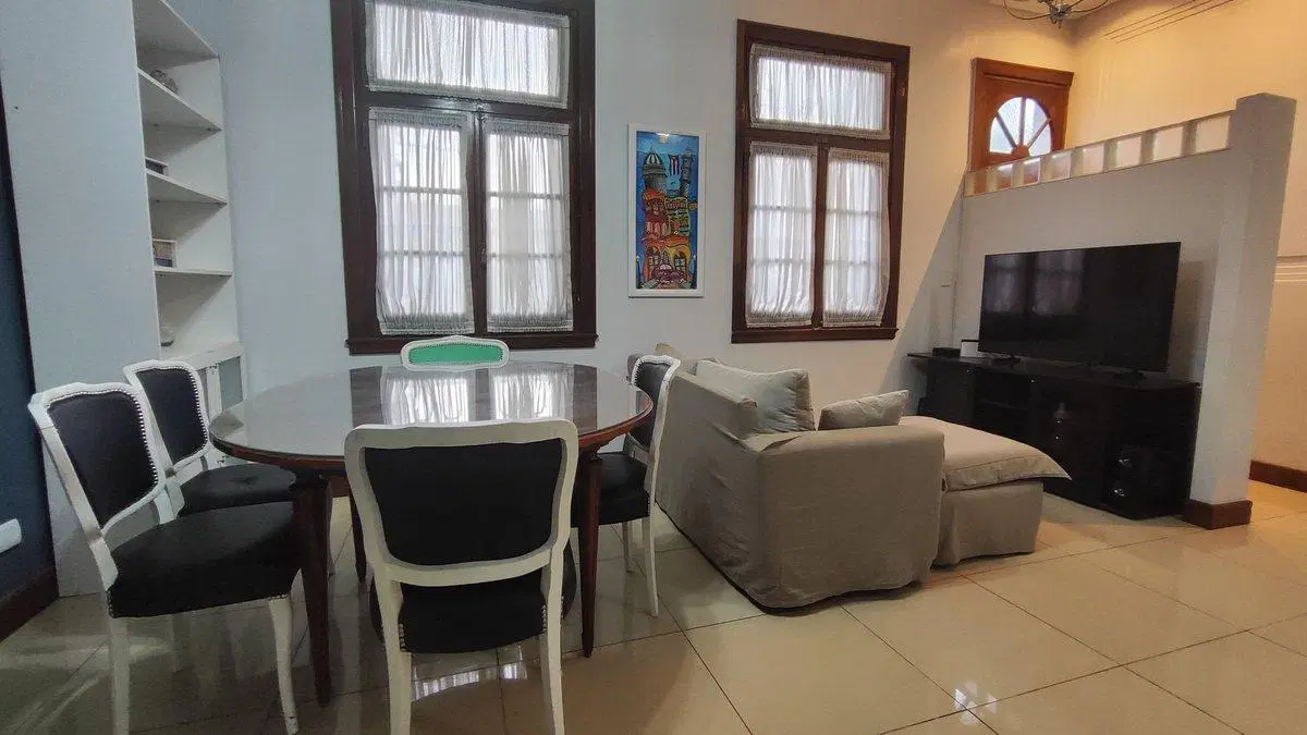 VENTA CASA PH AVELLANEDA 4 AMB PARRILLA PARQUE 3