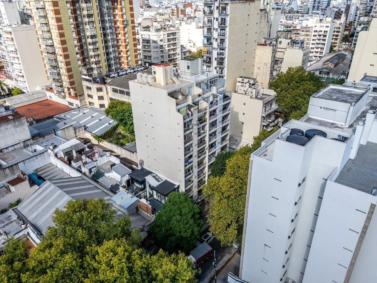 Venta depto 2 ambientes balcon al Frente Caballito 4