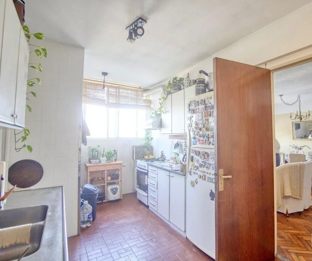La Lucila Venta Departamento 4 ambientes + cochera 5