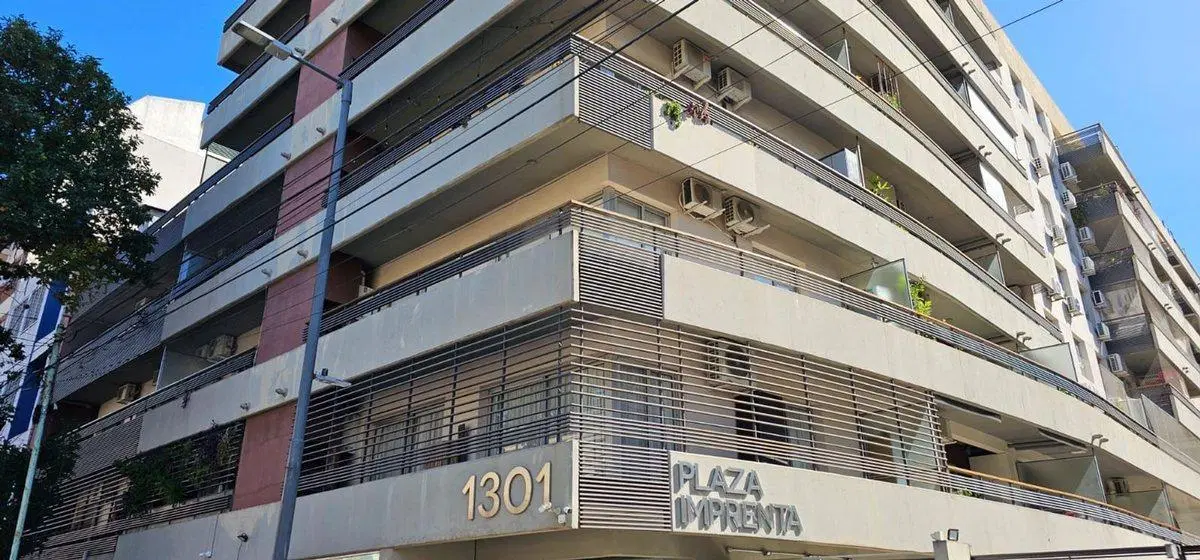 Alquiler Temporario en BARRACAS PLAZA IMPRENTA 2