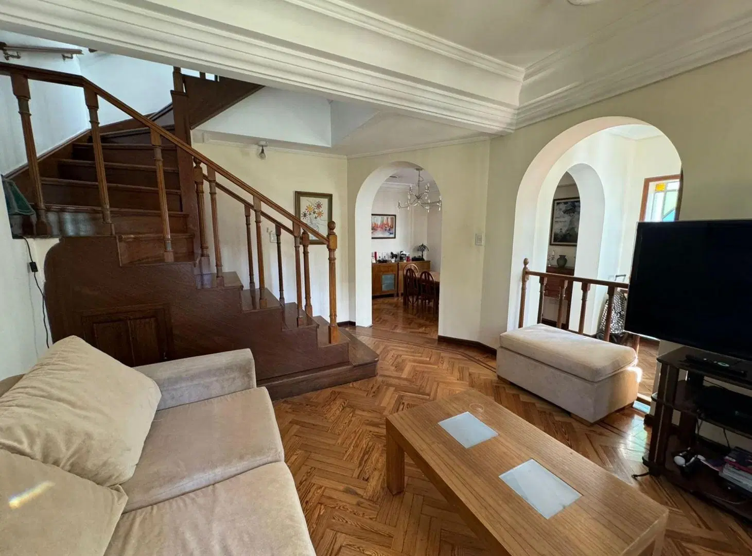 VENTA CASA 4 AMBIENTES WILDE PILETA COCHERAS 5