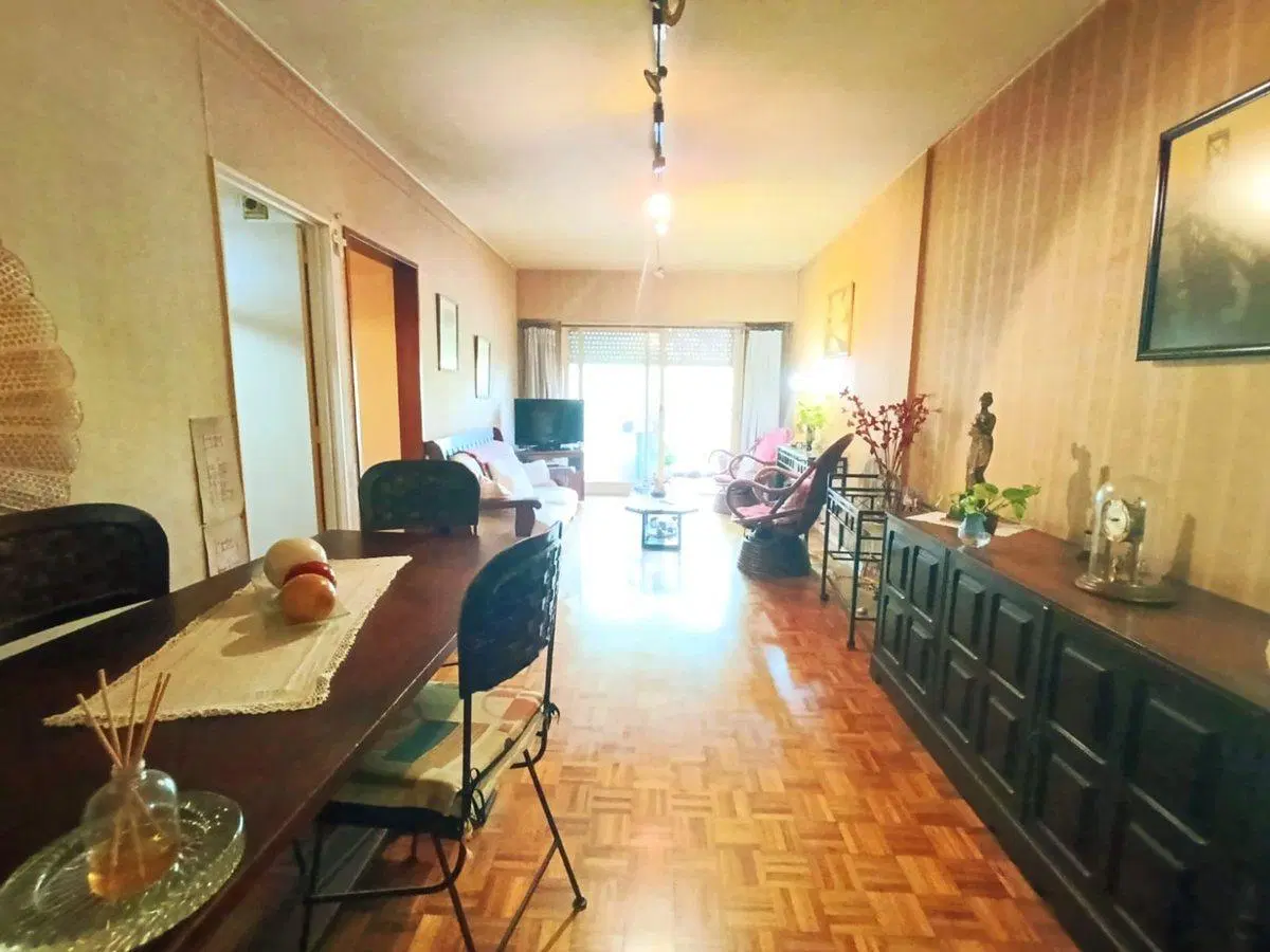Venta - Flores Depto 4 ambientes con balcon 2