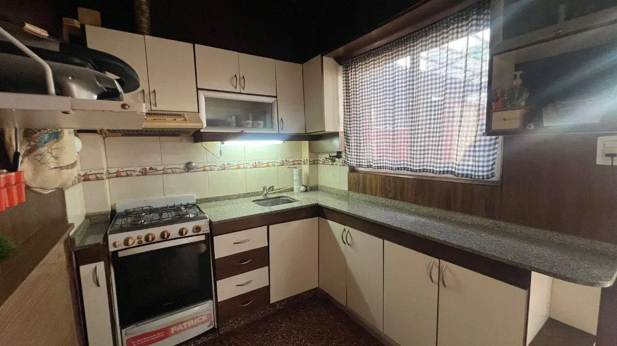 VENTA PH 3 AMB PB CON TERRAZA LUGANO CENTRO CHILAV 3