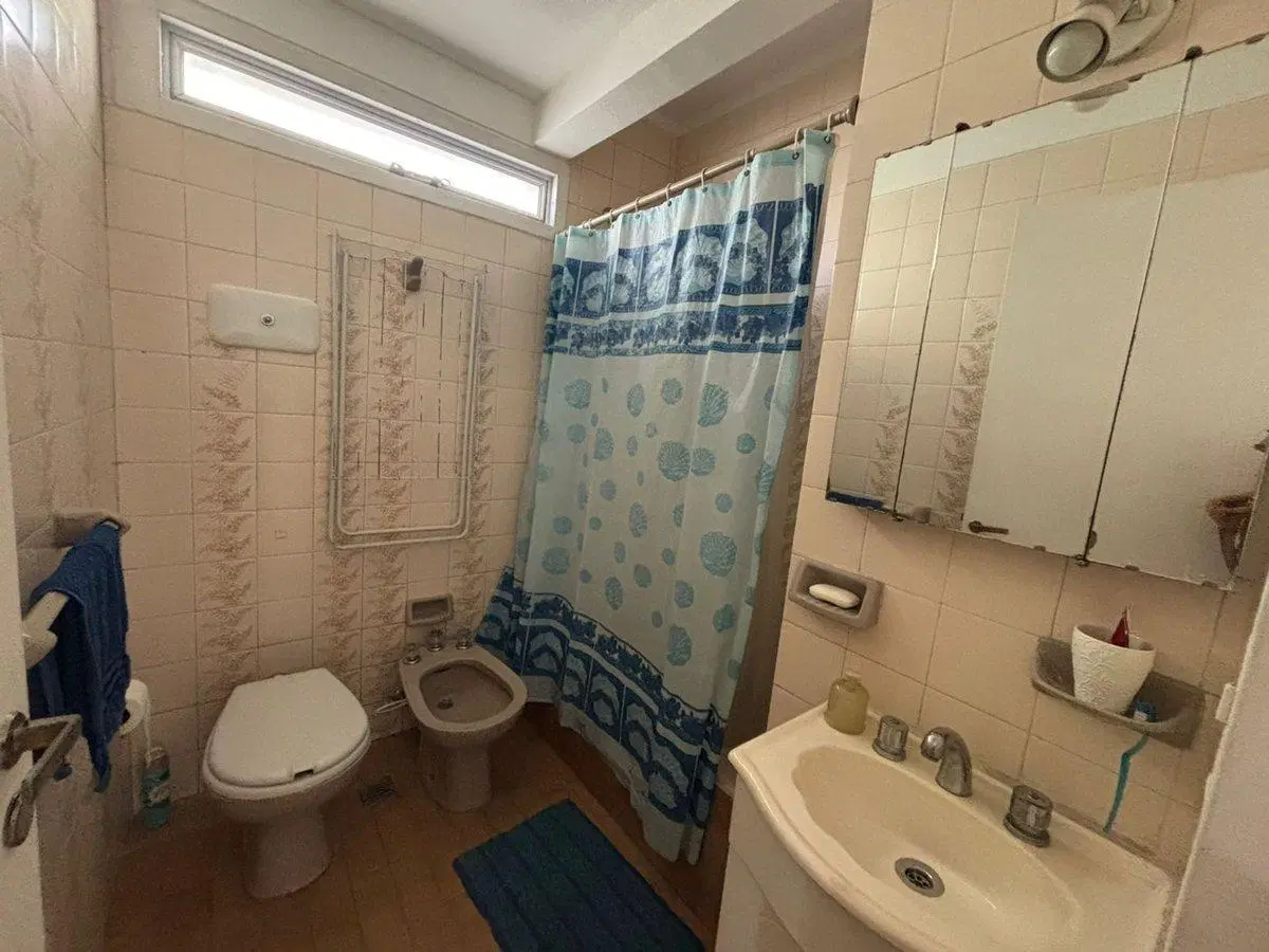 VENTA Dpto 2 AMBIENTES BARRIO FLORES OPORTUNIDAD 2