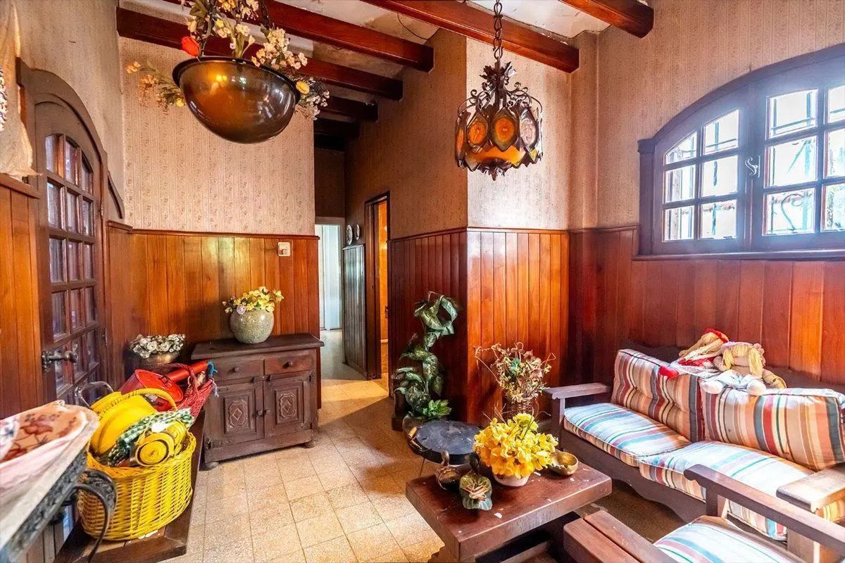 VENTA CASA AVELLANEDA CENTRO OPORTUNIDAD 5