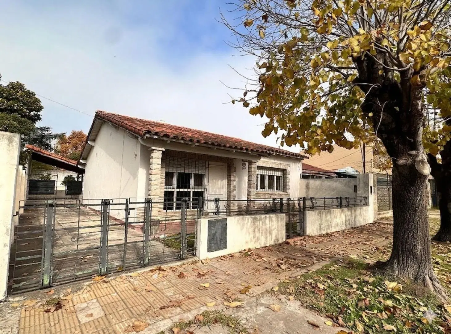 Venta casa 3 Amb c/parque, Lote de 10x46 Llavallol 3