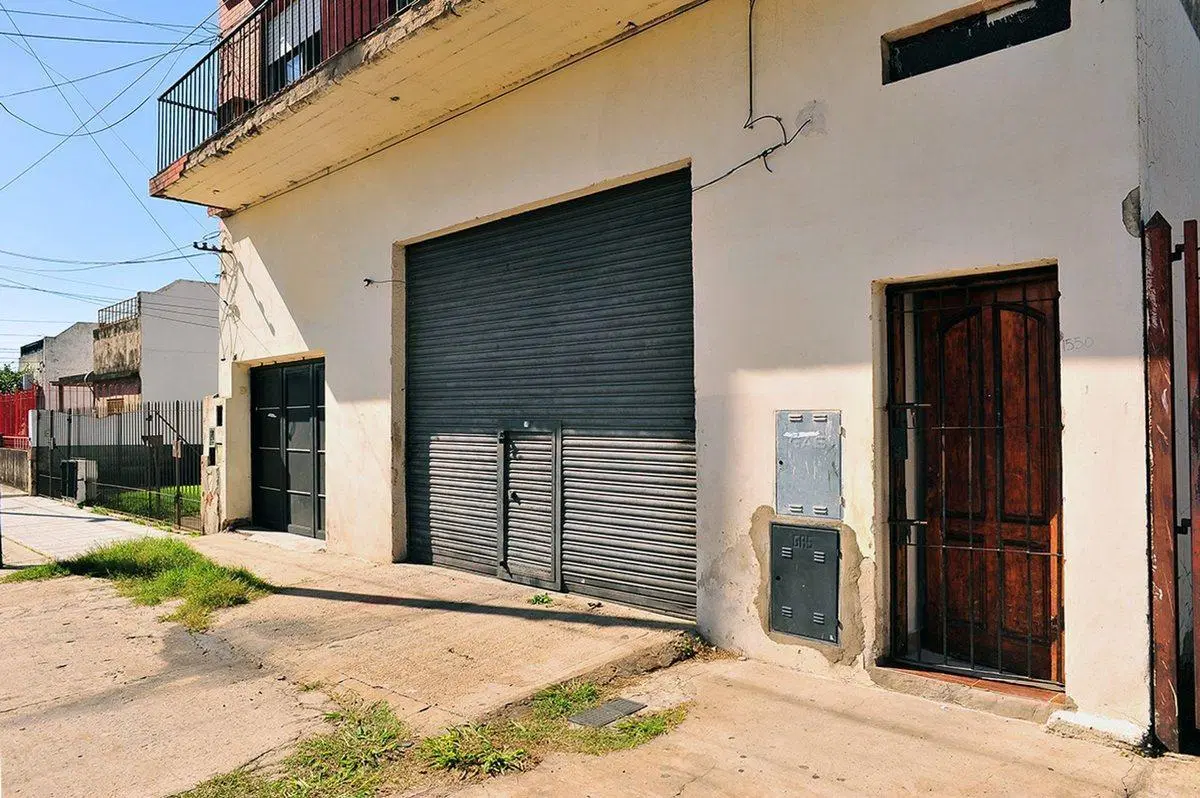VENTA PH EN PLANTA ALTA VILLA DOMINICO AVELLANEDA 4