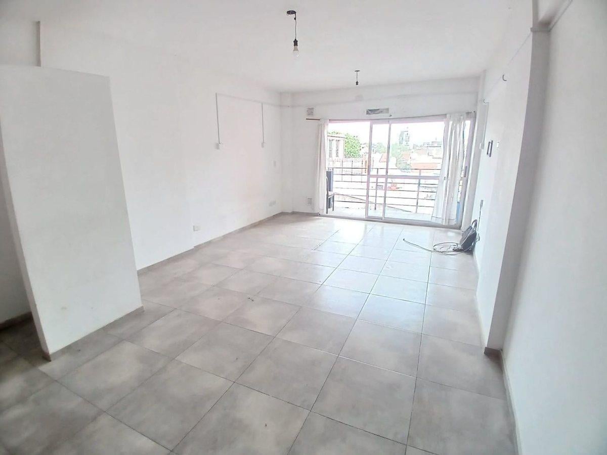 ALQUILER MONOAMBIENTE VILLA LURO