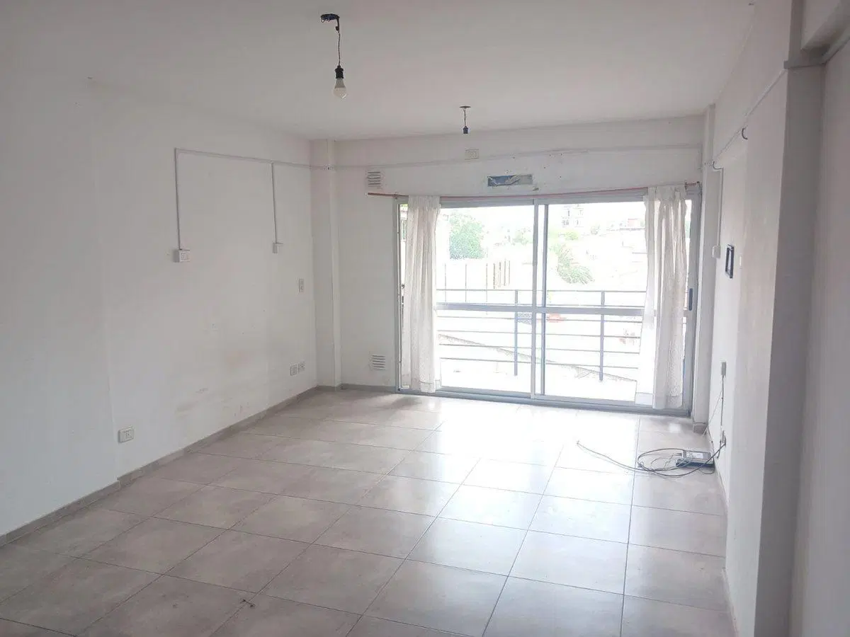 ALQUILER MONOAMBIENTE VILLA LURO 4