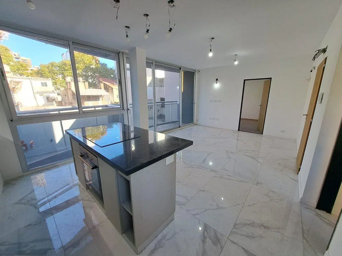 VENTA 2 AMB 51M2 SEMIPISO COCHERA RAMOS MEJIA 4