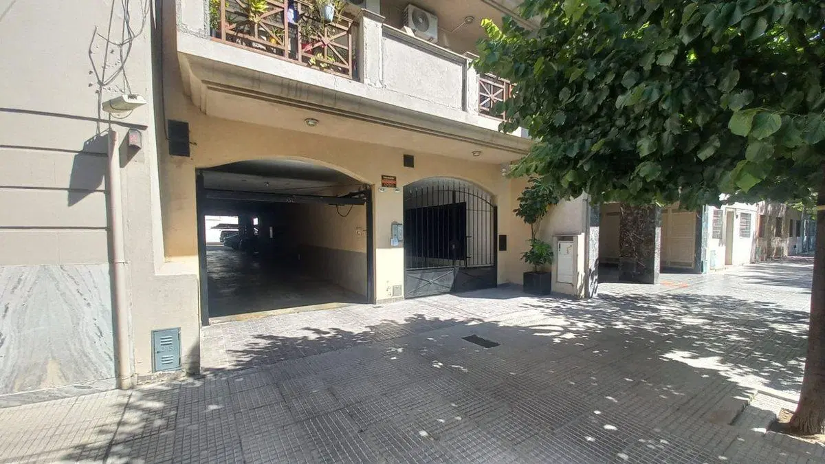 Venta de Cochera en Villa Santa Rita 4