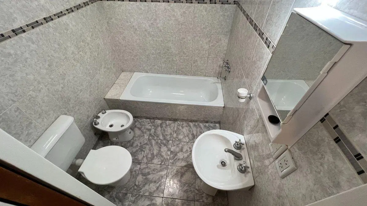 Venta PH 2 AMBIENTES QUILMES OSTE CON BALCÓN 5