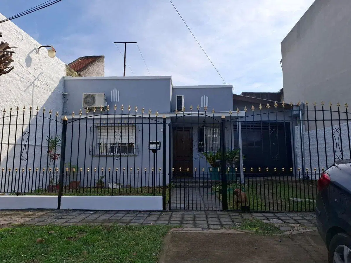 Venta Casa 3 amb Quilmes 3