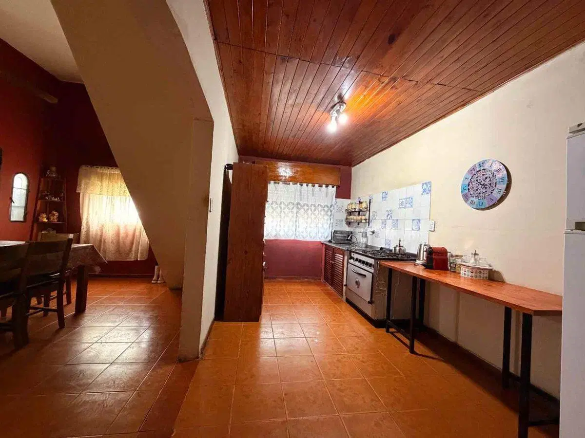 VENTA CASA 4 AMB 2 BAÑOS V. DOMINICO GARAGE 2