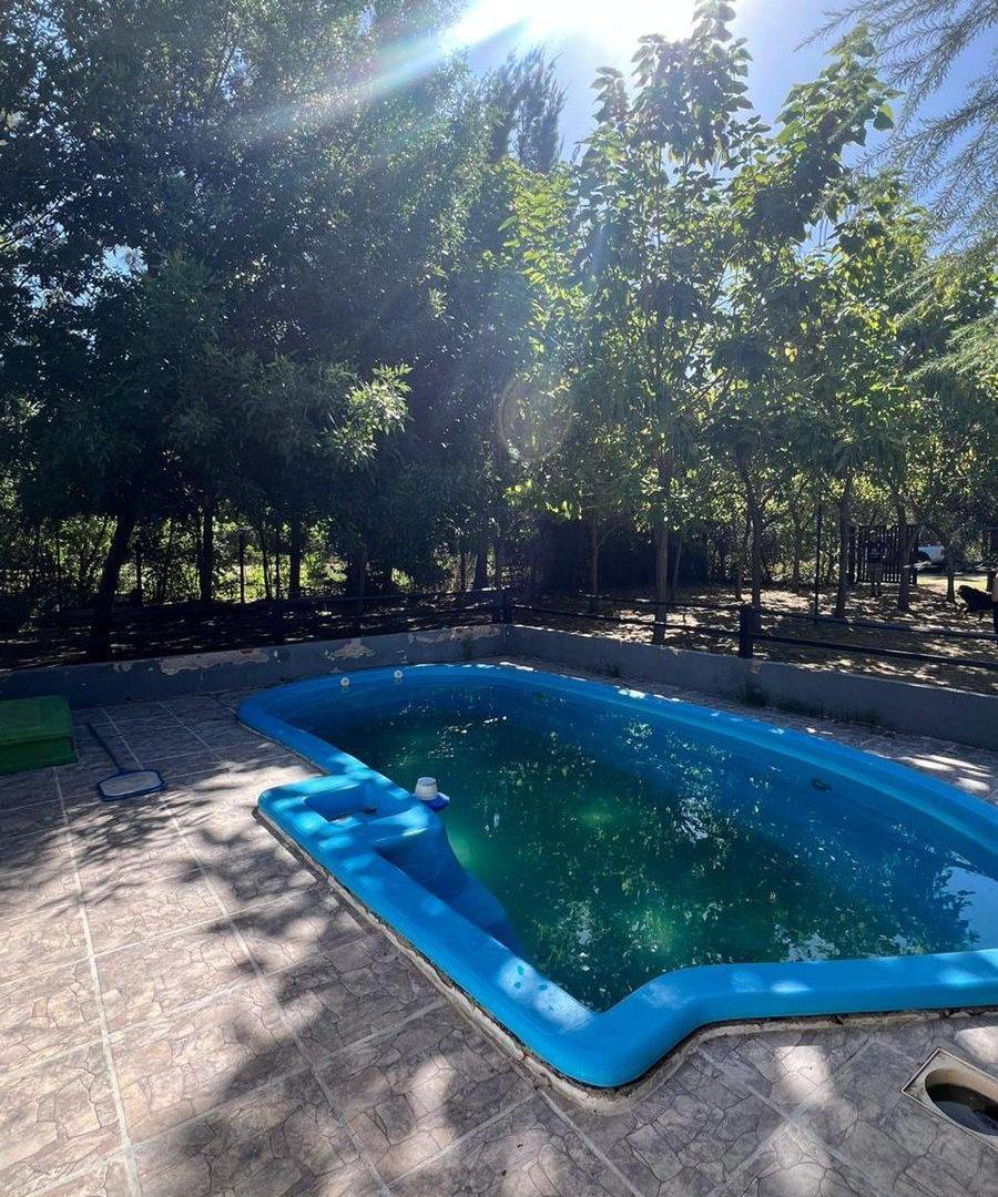 VENTA CASA 3 AMBIENTES EL PELIGRO PILETA