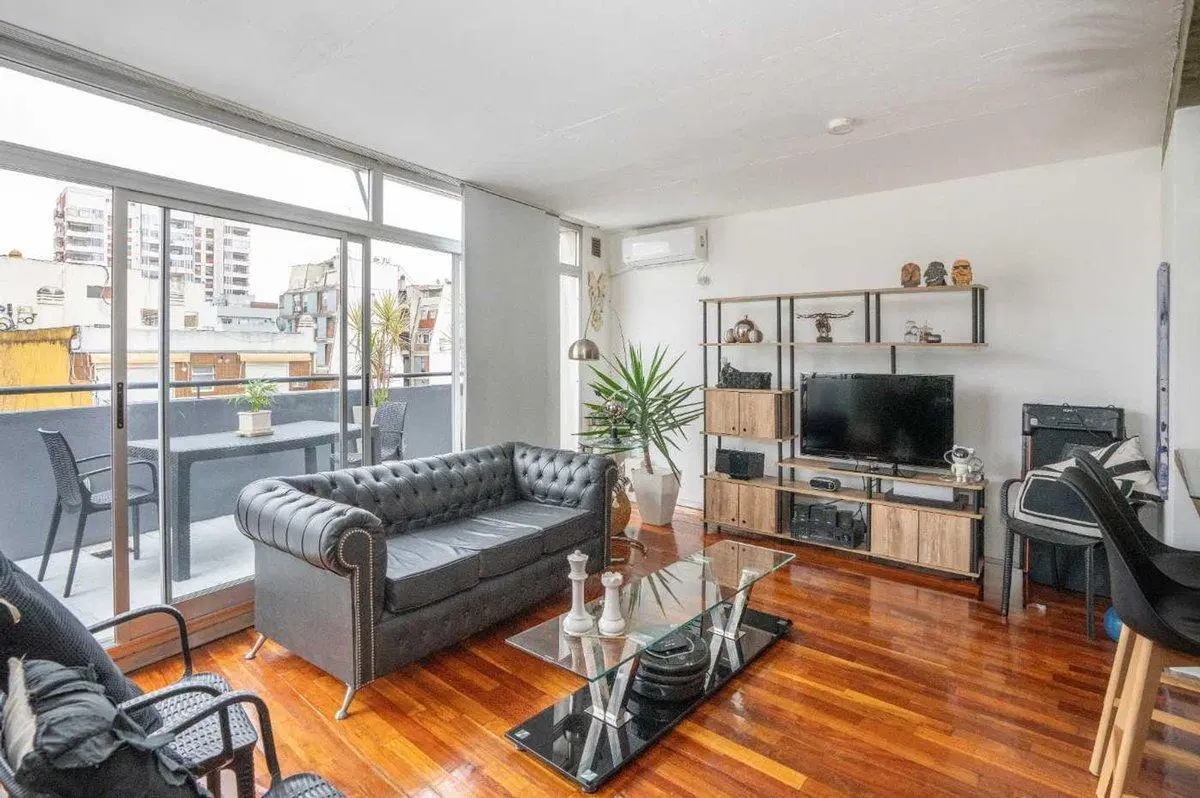 VENTA MONOAMBIENTE DIVISIBLE CON BALCON EN PALERM0 4