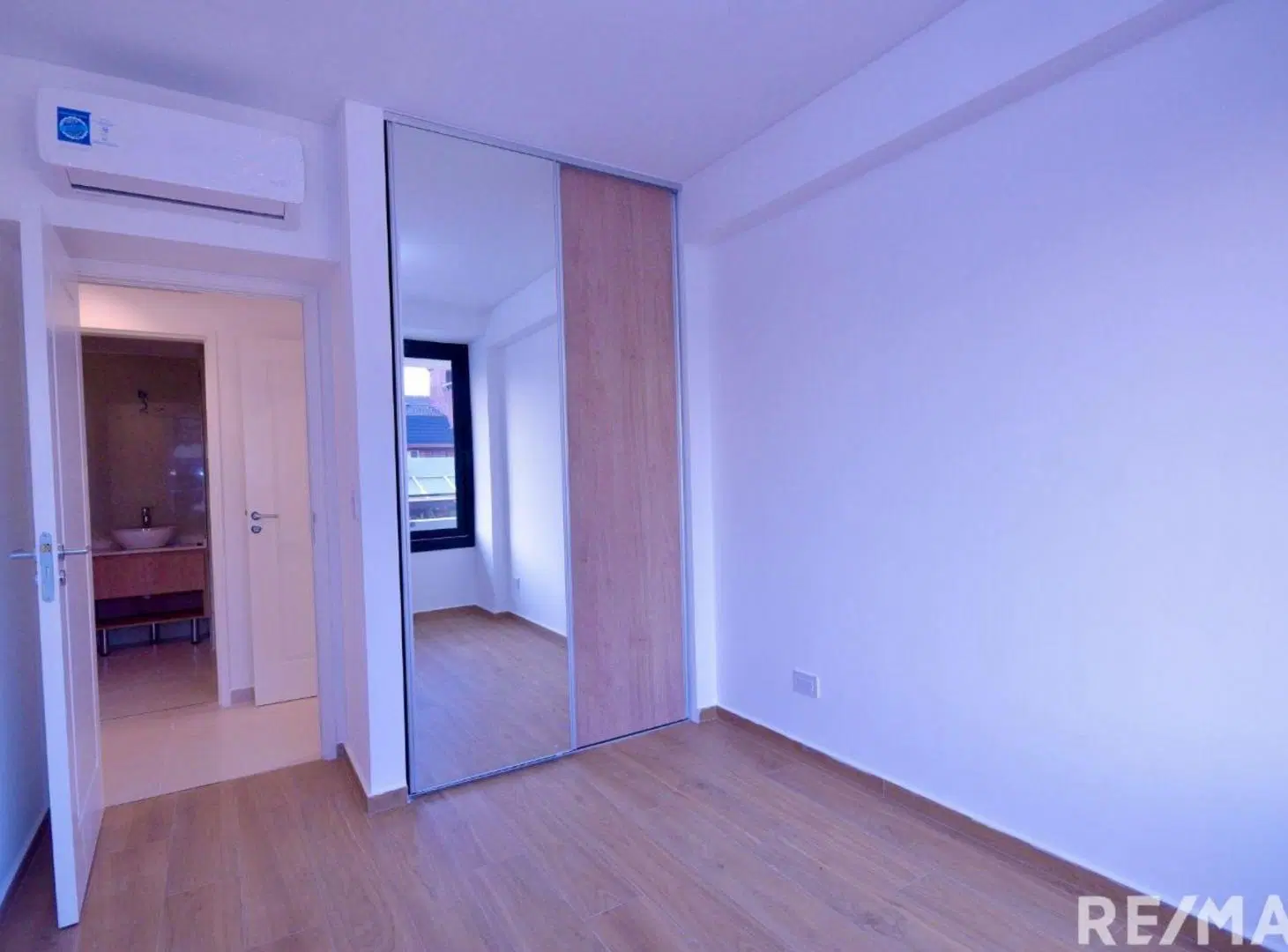 BARRIO NAON VENTA 3 AMB 93 M2 PISO ESTRENAR CATEG. 2