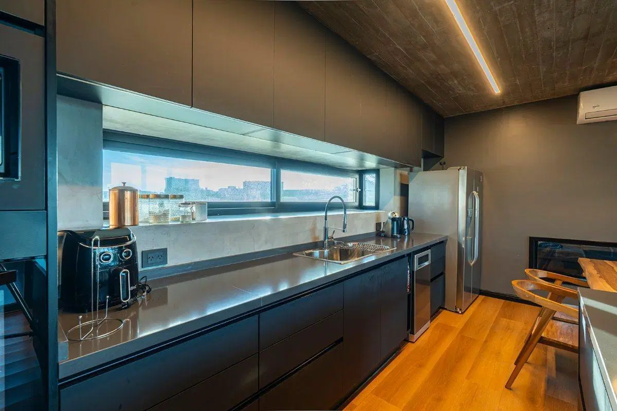 CASA EN VENTA VILLALOBOS 5 AMBIENTES AL LAGO 2