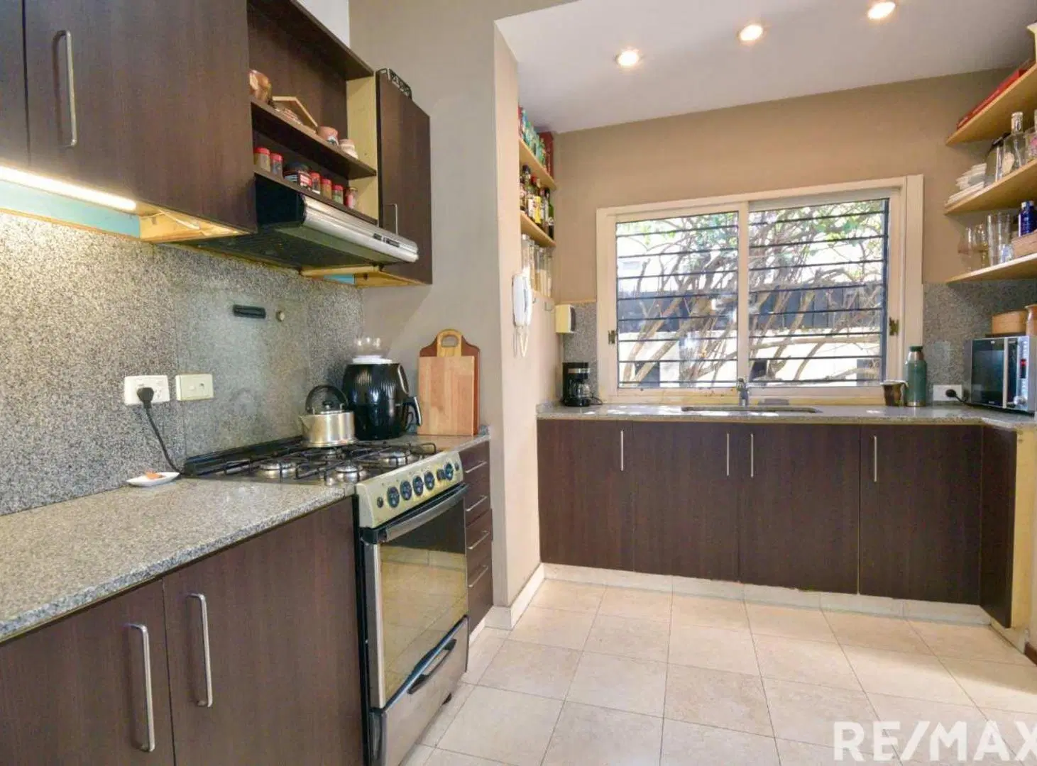 Venta Nuñez PH 4 ambientes con cochera y parrilla 4