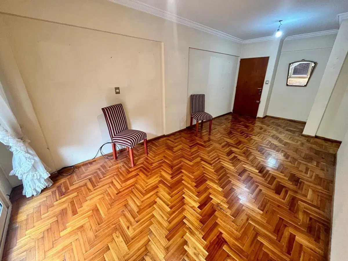 VENTA DEPTO SEMIPISO 3 AMB. VILLA CRESPO C/BALCÓN 2