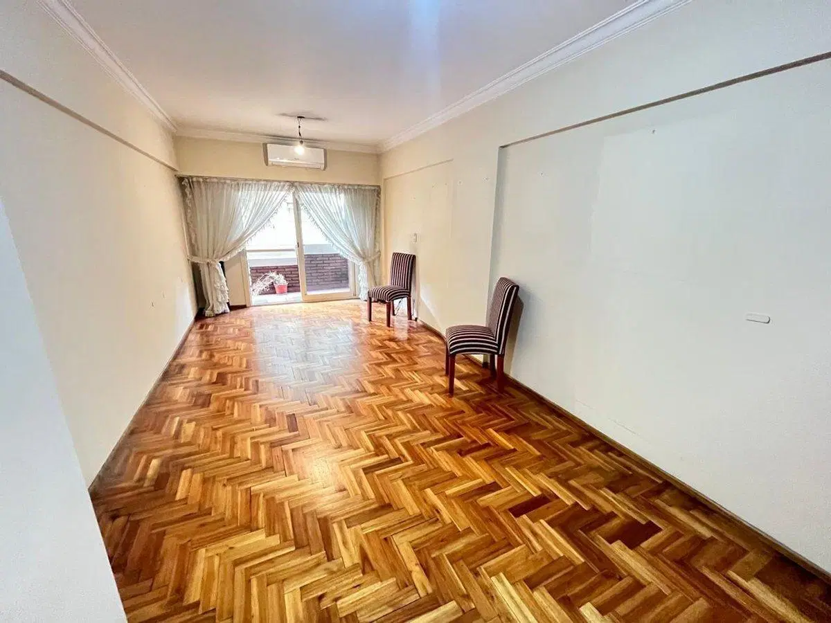 VENTA DEPTO SEMIPISO 3 AMB. VILLA CRESPO C/BALCÓN 2