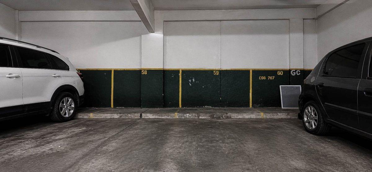 VENTA COCHERA FIJA CUBIERTA EN GARAGE | MONSERRAT