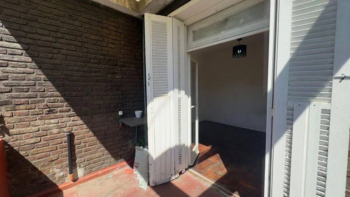 Venta depto 2 amb balcon CABA Zona H. BRITANICO 4