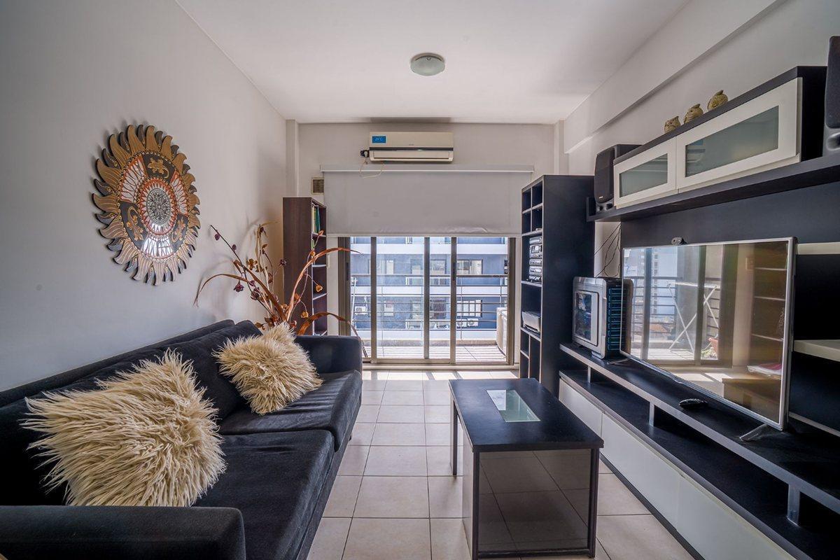 VENTA 2 AMBIENTES EN CASEROS