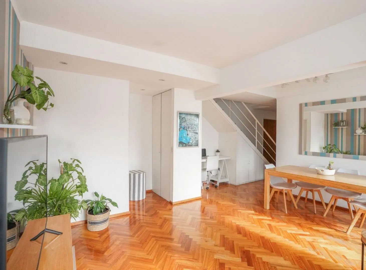 VENTA DÚPLEX 4 AMBIENTES 2 COCHERAS  CHACARITA 4