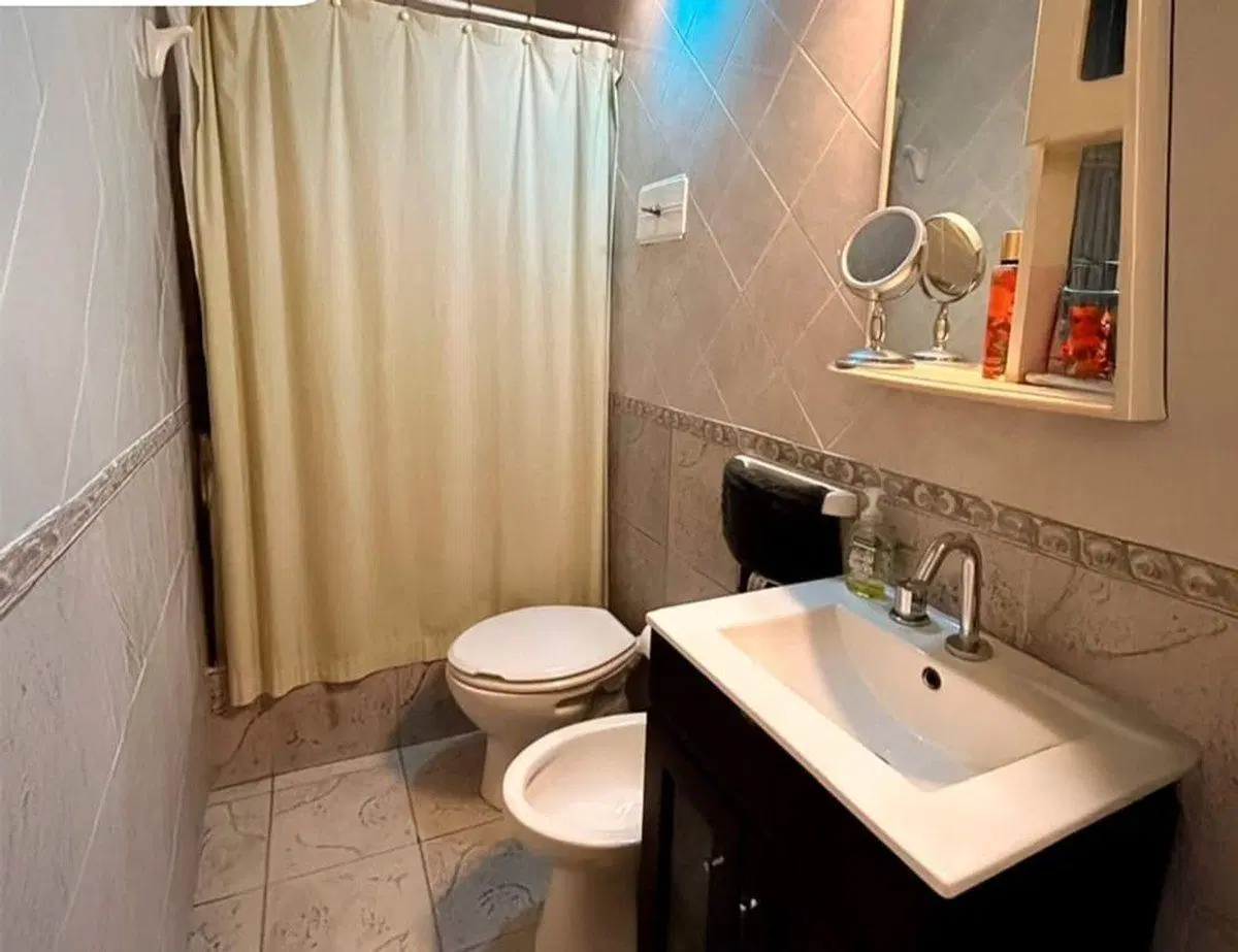 VENTA DE CASA 3 AMBIENTES CON GALPON EN SARANDI 4
