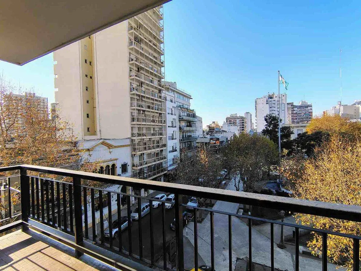 VENTA DEPARTAMENTO 4 AMBIENTES - AVELLANEDA 8