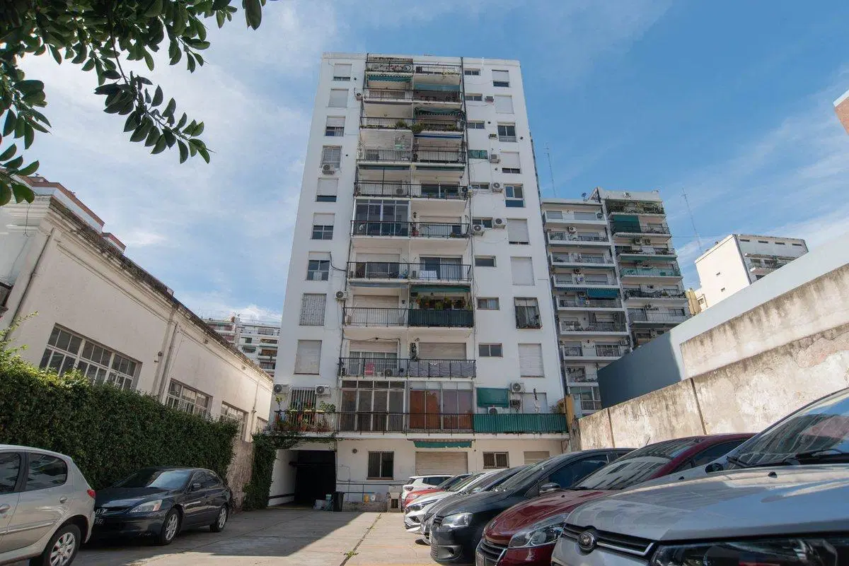 VENTA 3 AMBIENTES EN BARRACAS 3