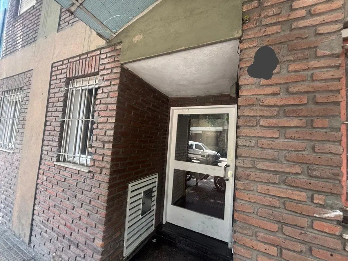 VENTA PH 2 AMBIENTES EN DUPLEX LA BOCA 5